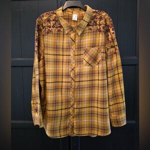 Terra & Sky Golden Yellow Plaid Long Sleeve Top Floral Embroidered Shoulders
